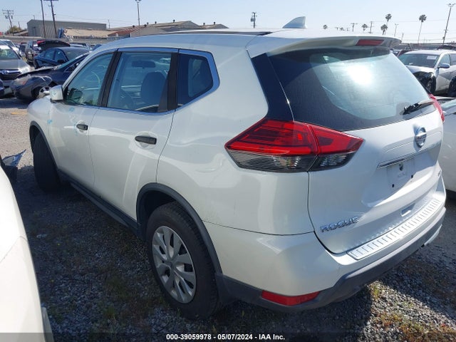Nissan ROGUE S 2017 5N1AT2MV0HC773585 Image 3