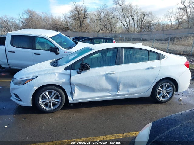 Chevrolet Cruze Lt Auto 2018 1G1BE5SMXJ7109011 Image 13