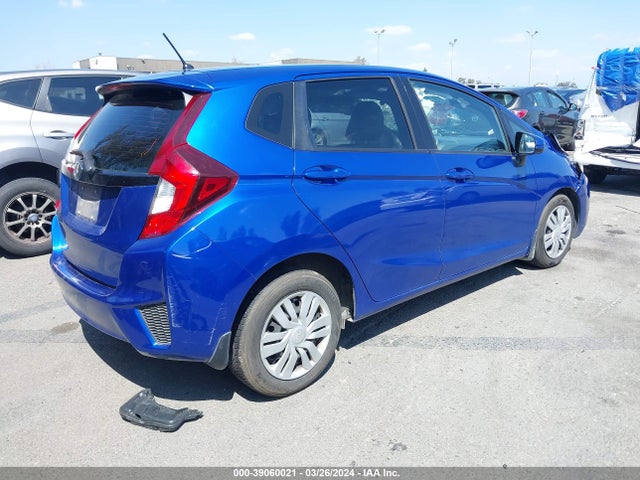 Honda FIT LX 2016 JHMGK5H56GX030867 Image 4