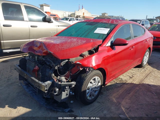Hyundai ELANTRA SE 2018 KMHD74LF7JU450139 Image 2