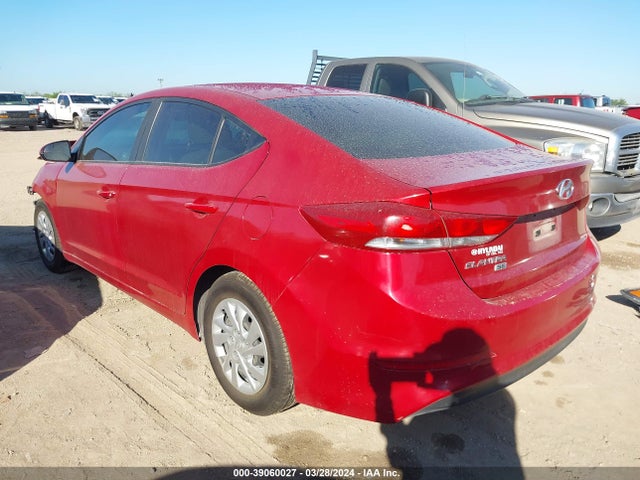 Hyundai ELANTRA SE 2018 KMHD74LF7JU450139 Image 3