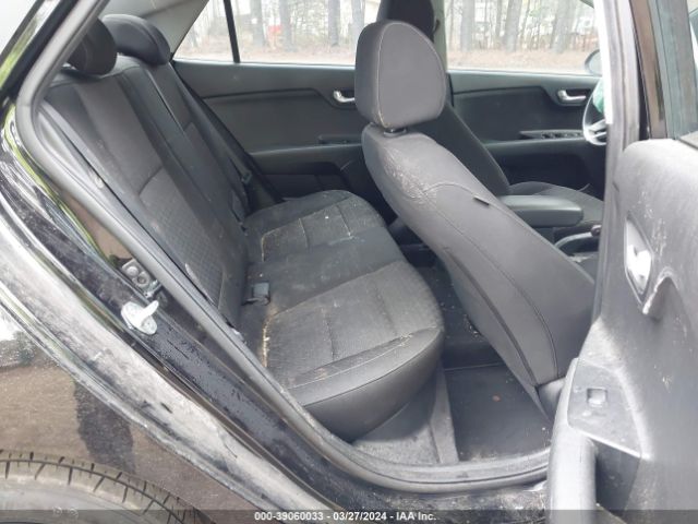 3KPA24AD8ME426605 KIA RIO S