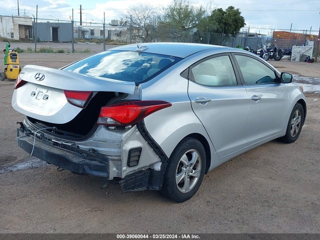 Hyundai ELANTRA SE 2015 KMHDH4AE2FU225223 Image 4
