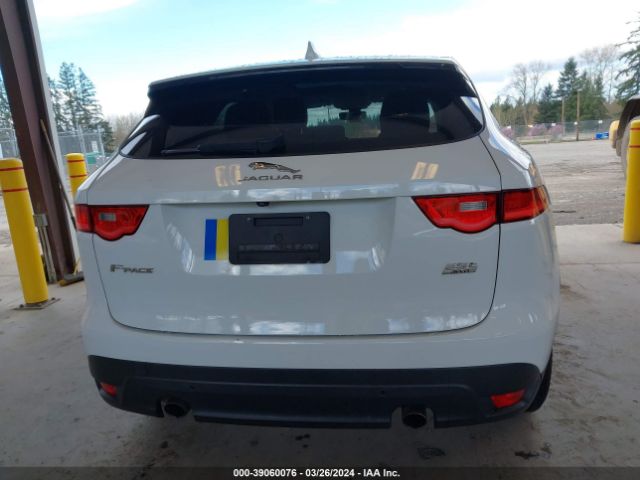 SADCJ2FX2KA393673 Jaguar F-pace 25t Premium