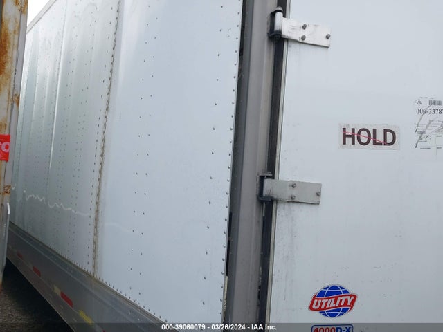 1UYVS2533J3184933 Utility Trailer Mfg Utility Trailer Manufacturer