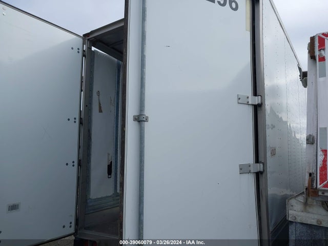 1UYVS2533J3184933 Utility Trailer Mfg Utility Trailer Manufacturer