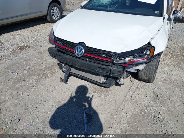 3VW5T7AU4FM023338 Volkswagen Golf Gti 2.0t Se 4-door