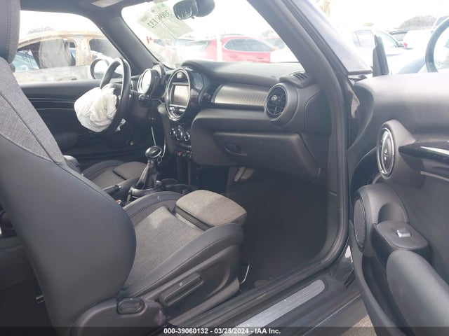 WMWXP5C59G2D14050 Mini Hardtop Cooper