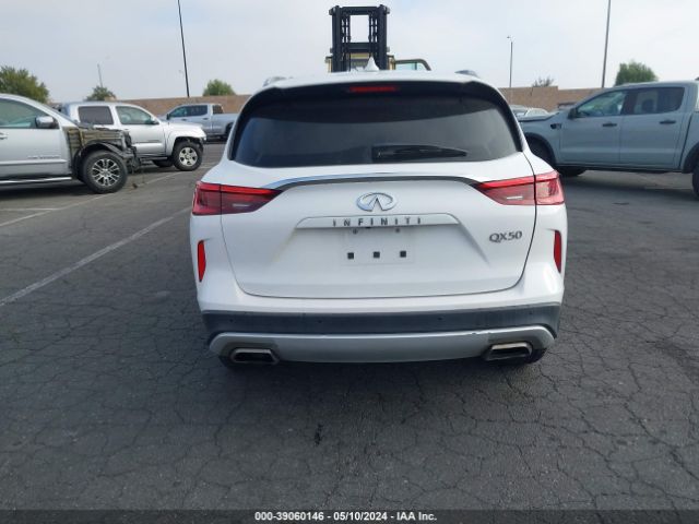 3PCAJ5M16LF107772 Infiniti Qx50 Luxe