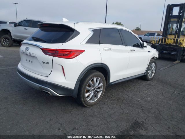 3PCAJ5M16LF107772 Infiniti Qx50 Luxe