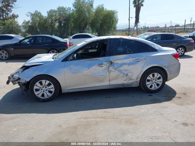 Chevrolet Cruze Ls Auto 2014 1G1PA5SG3E7379358 Image 14