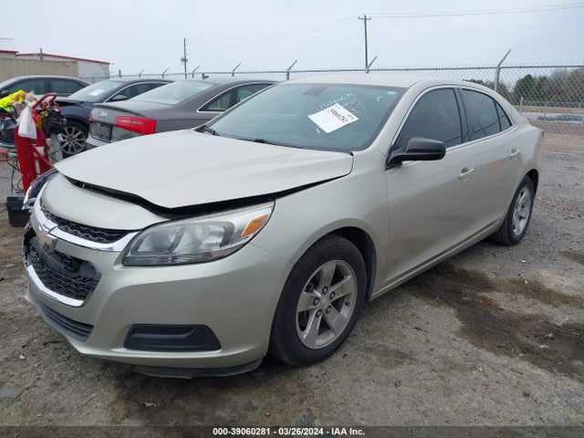 Chevrolet MALIBU LS 2015 1G11B5SL0FF342226 Image 2