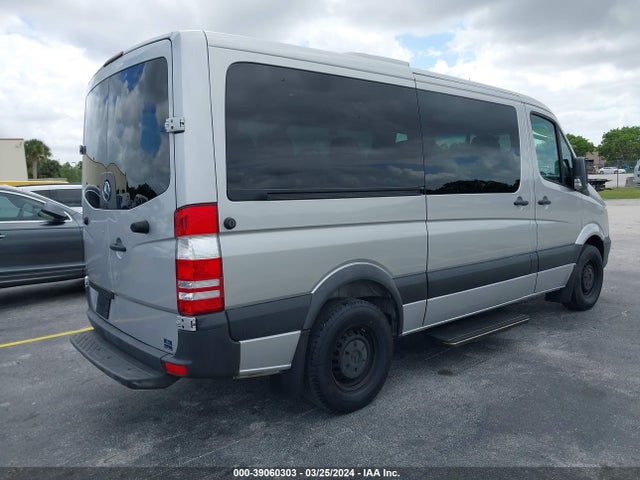 Mercedes-Benz Sprinter 2500 Normal Roof 2016 8BRPE7DD7GE130620 Image 4