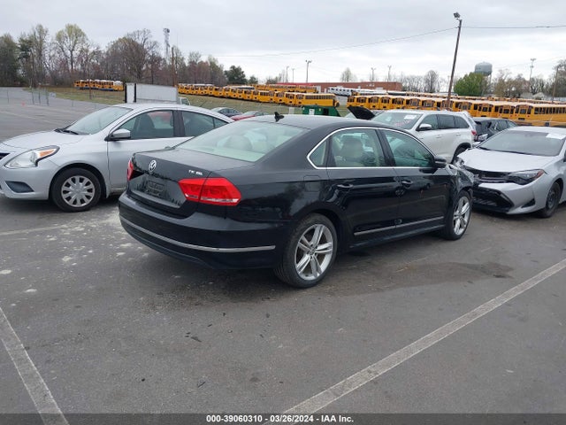 1VWCS7A30FC066545 Volkswagen Passat 1.8t Sel Premium