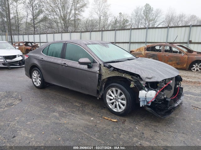 2019 4T1B11HK0KU786617 main image