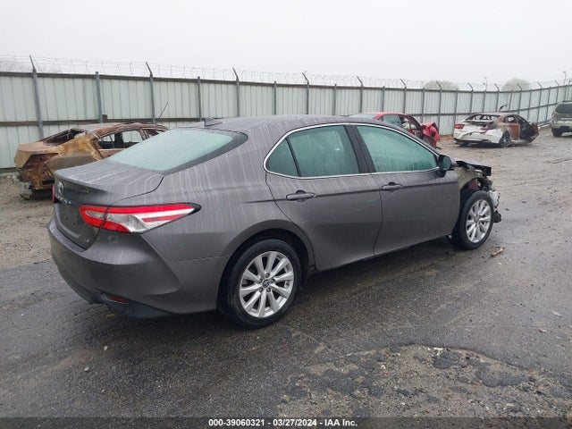 Toyota CAMRY LE 2019 4T1B11HK0KU786617 Image 4