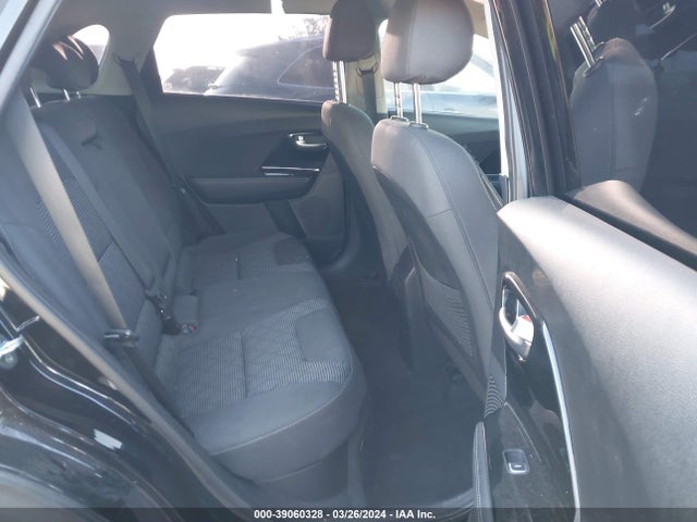 KIA Niro Lxs 2022 KNDCB3LC2N5547618 Image 8