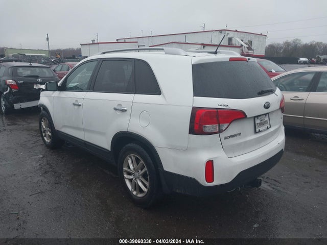 KIA Sorento Lx V6 2015 5XYKT4A73FG603045 Image 3