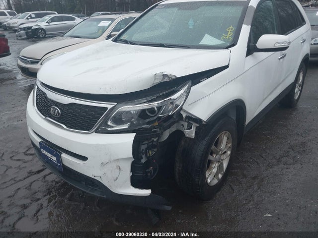 KIA Sorento Lx V6 2015 5XYKT4A73FG603045 Image 6