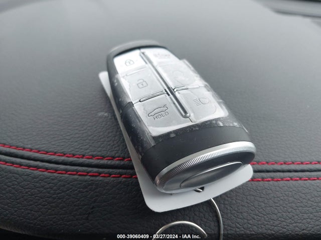 Genesis G70 2.0t Rwd 2023 KMTG34TA1PU110285 Image 11