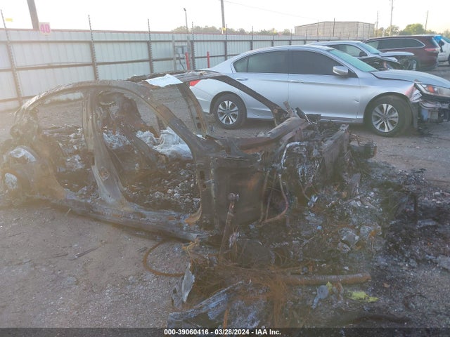 2020 PORSCHE TAYCAN WP0AC2Y11LSA70686 Photo 0