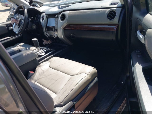 5TFSY5F16GX207136 Toyota Tundra Limited 5.7l V8