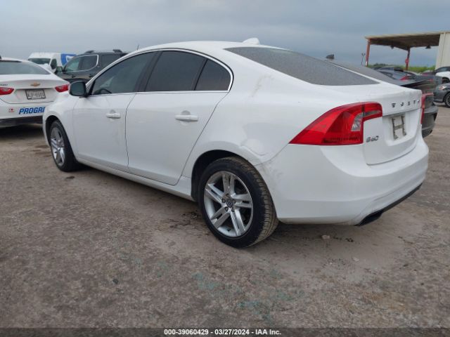 YV126MFB4F1314738 Volvo S60 T5 Premier