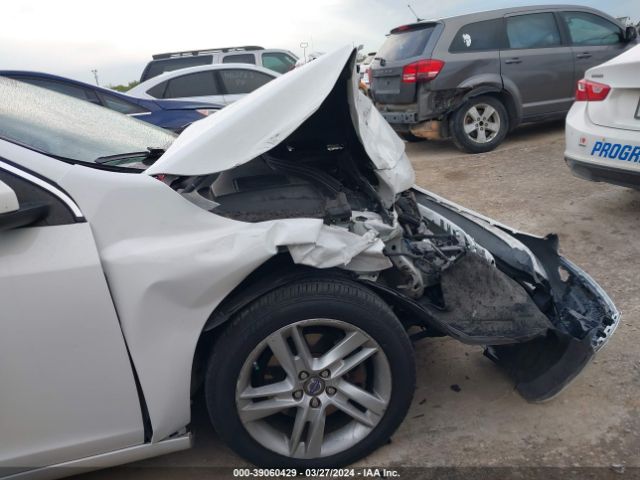 YV126MFB4F1314738 Volvo S60 T5 Premier