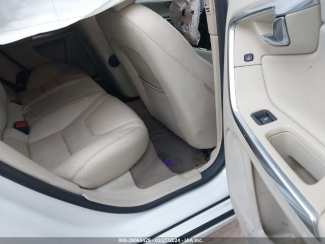 YV126MFB4F1314738 Volvo S60 T5 Premier