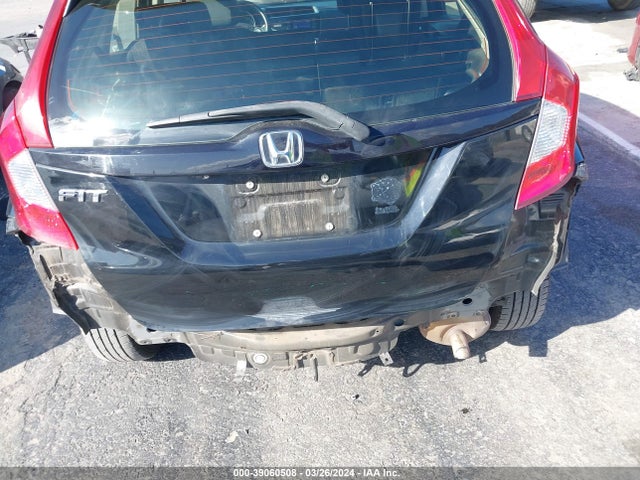 Honda FIT LX 2017 JHMGK5H51HS009195 Image 6