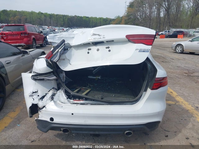 Jaguar Xe S Rwd Automatic 2020 SAJAE4FX2LCP62820 Image 16