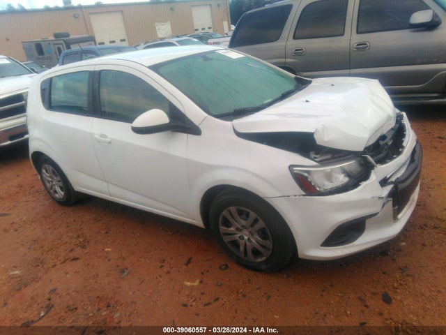 Chevrolet Sonic Lt Auto 2017 1G1JG6SHXH4174161 главное изображение