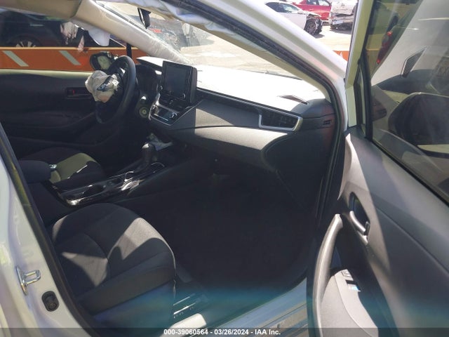 Toyota COROLLA LE 2022 JTDEPMAE8N3033773 Image 5