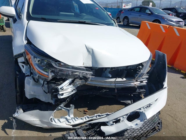Toyota COROLLA LE 2022 JTDEPMAE8N3033773 Image 6