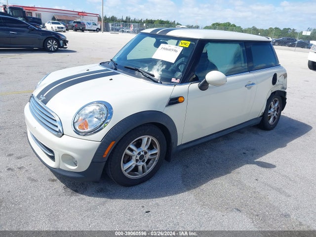 2012 MINI COOPER WMWSU3C51CT540284 Photo 1