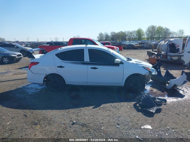 Nissan Versa 1.6 S+ 2016 3N1CN7AP8GL836853 Image 13