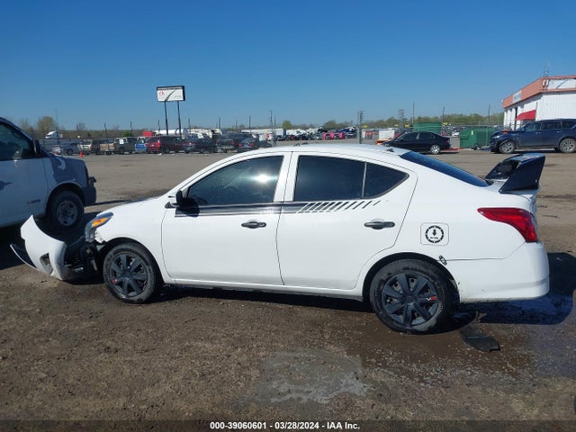 Nissan Versa 1.6 S+ 2016 3N1CN7AP8GL836853 Image 14