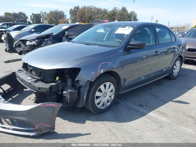 3VW2K7AJ0FM291430 Volkswagen Jetta 2.0l S