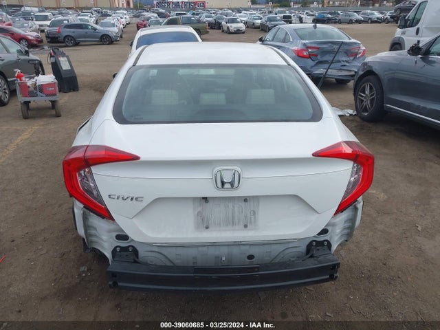 Honda Civic Lx 2018 2HGFC2F58JH608198 Image 17