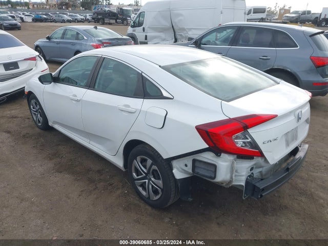 Honda Civic Lx 2018 2HGFC2F58JH608198 Image 3