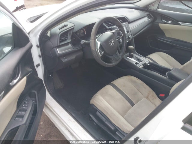 Honda Civic Lx 2018 2HGFC2F58JH608198 Image 5