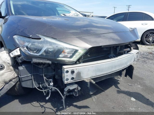 1N4AA6AP5GC402403 Nissan Maxima 3.5 Sr