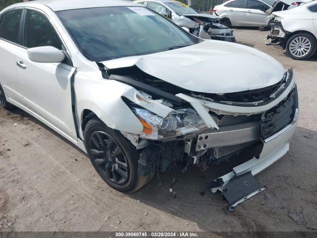Nissan Altima 2.5 S 2015 1N4AL3AP7FC214182 Image 6