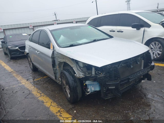 2017 5NPE24AF9HH450304 main image