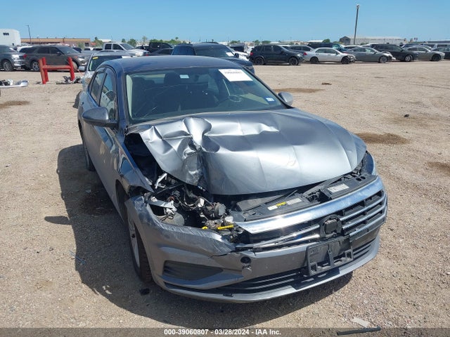 3VWN57BUXKM236880 Volkswagen Jetta 1.4t S