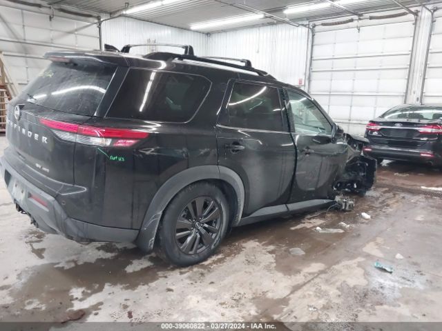 5N1DR3BD8NC205690 Nissan Pathfinder Sv 4wd