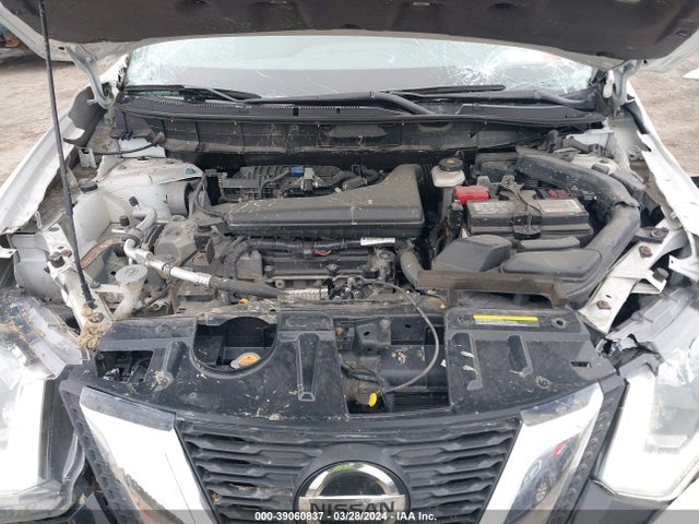 Nissan ROGUE SV 2019 5N1AT2MV8KC768769 Image 10