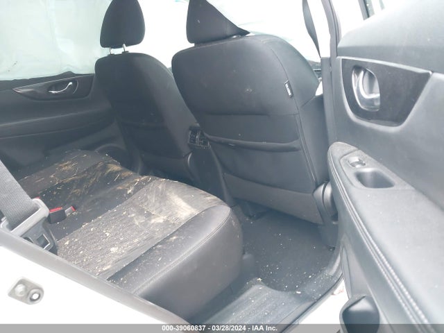 Nissan ROGUE SV 2019 5N1AT2MV8KC768769 Image 8