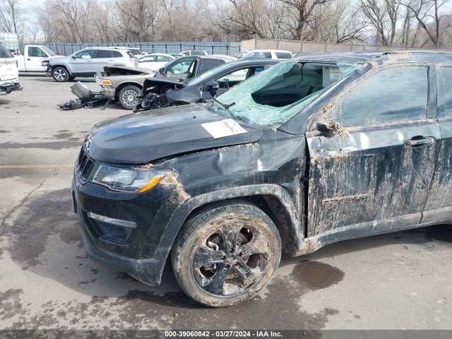 3C4NJCBB0MT539214 Jeep Compass Altitude Fwd