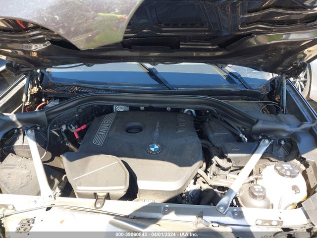 5UXTR9C54JLD63823 BMW X3 Xdrive30i